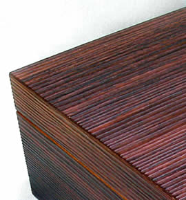 Budget Walnut Decor Humidor; 25 cigars